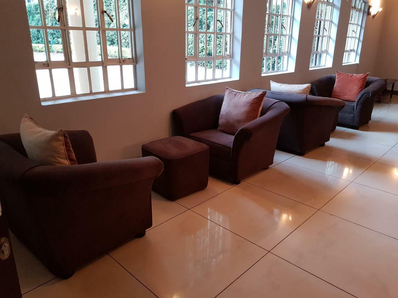 Margarita House Hotell Nairobi Exteriör bild